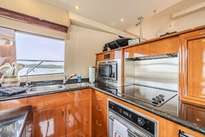 59FT (18M) CARVER