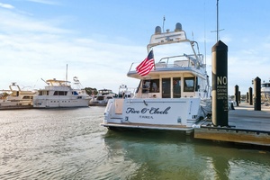 Yacht for sale FIVE O’CLOCK
