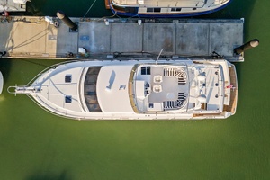 FIVE O’CLOCK yacht for sale