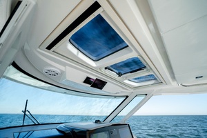 43FT (13.11M) TIARA YACHTS