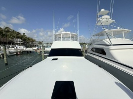 REEL LEGACY 50ft Viking Yacht For Sale