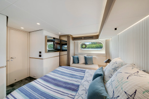MEGNIFICENT 60ft Azimut Yacht For Sale