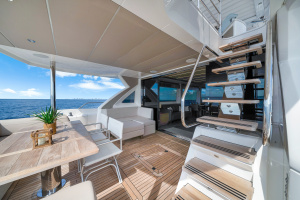 Only 1100 Hrs  76ft Sunseeker Yacht For Sale