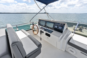 SOLARIS 65ft Uniesse Yacht For Sale