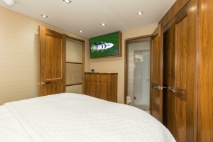 Photo 6159209 for 2016 Viking 92 Enclosed Bridge Touché 2016 92 Viking Enclosed Bridge Touche Starboard Stateroom (1)