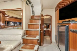 2005 Cruisers Yachts 500 Express thumbnail 8