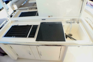 Mimi s Oasis 44ft Aquila Yacht For Sale