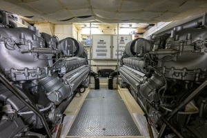 Miura 90ft Pershing Yacht For Sale