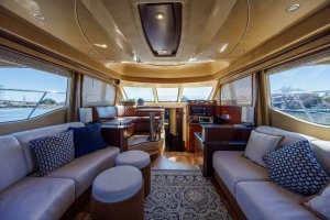 2006 Sea Ray 52 Sedan Bridge thumbnail 2