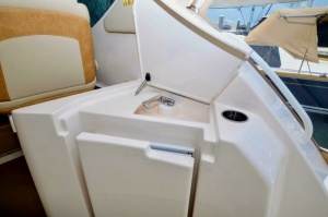 Fridge Benefit 35ft Tiara Yachts Yacht For Sale