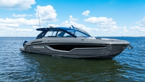 Side Profile View of 42 GLS