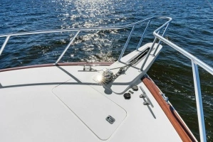2002 Viking 65 Convertible thumbnail 49
