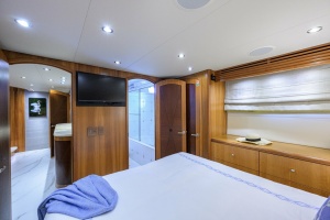 MAGIC 100ft Hatteras Yacht For Sale