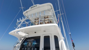 2008 54 Hatteras Convertible American Made Rear Deck (3)
