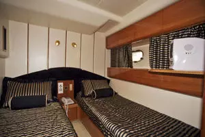 1999 Viking Sport Cruiser thumbnail 12