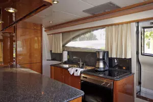 1999 Viking Sport Cruiser thumbnail 5