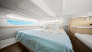Luxurious Forward Stateroom