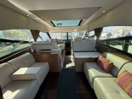 2016 Sea Ray 470 Sundancer thumbnail 3