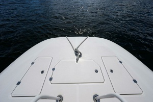 Invincible 46 Argento II - Exterior Bow