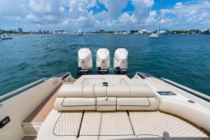 35ft Chris Craft Yacht For Sale