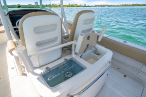 Re Powered 29ft Chris Craft Yacht For Sale