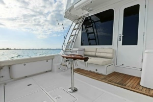2013 Tiara Yachts 3900 Convertible thumbnail 39