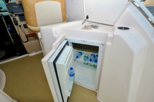 Fridge Benefit 35ft Tiara Yachts Yacht For Sale