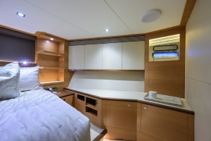 Midnight Moon 85ft Horizon Yacht For Sale