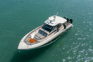 PIPE DREAM 42ft Boston Whaler Yacht For Sale