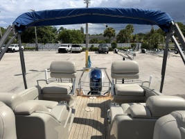 ONCE AGAIN 25ft Manitou Yacht For Sale