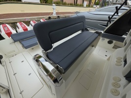 BFT 42ft Boston Whaler Yacht For Sale