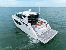 2019 Cruisers Yachts 42 Cantius thumbnail 68