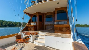 Badonkadonk 76ft Whiticar Yacht For Sale