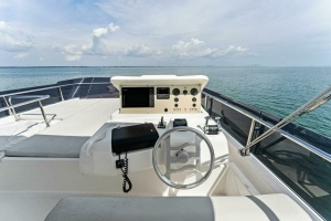 Big Deck Energy 62ft Ferretti Yachts Yacht For Sale