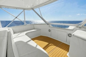 2002 Viking 65 Convertible thumbnail 62