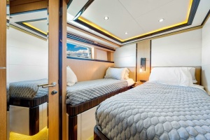 Relentless 83ft Ocean Alexander Yacht For Sale