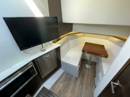 38ft Cruisers Yachts Yacht For Sale