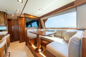 2018 Viking 72 Convertible thumbnail 35