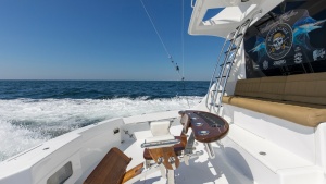 2008 54 Hatteras Convertible American Made Rear Deck (4)