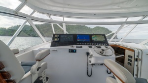Helm Station with Panoramic Views