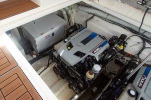 No Name 40ft Rinker Yacht For Sale