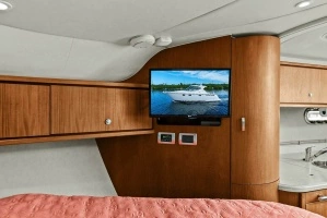 2008 Tiara Yachts 3500 Sovran thumbnail 12
