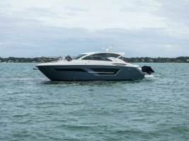 2020 Cruisers Yachts 46 Cantius thumbnail 71