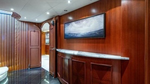 Magnum Ride 100ft Hatteras Yacht For Sale