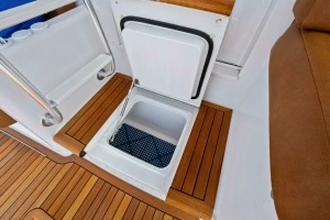 2012 Viking 82 Convertible thumbnail 70
