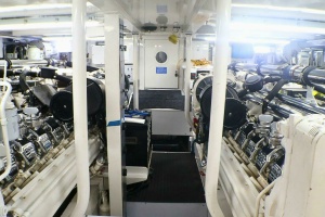 Photo 6226281 for 2001 Donzi 73 Sport Yacht  2001 Donzi 73' Sport Fish  Engine Room (10)