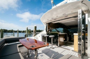 Photo 6218084 for 2019 Cruisers Yachts 60 Cantius After Five 2019 Cruisers Yachts 60 Cantius- AFTER FIVE
