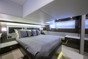 4th Quarter 46ft Cruisers Yacht For Sale