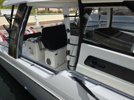 BFT 42ft Boston Whaler Yacht For Sale