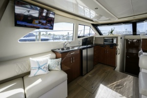 SEAS THE DAY 40ft Carver Yacht For Sale